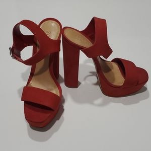 SCHULTZ | Red Suede Platform Heels